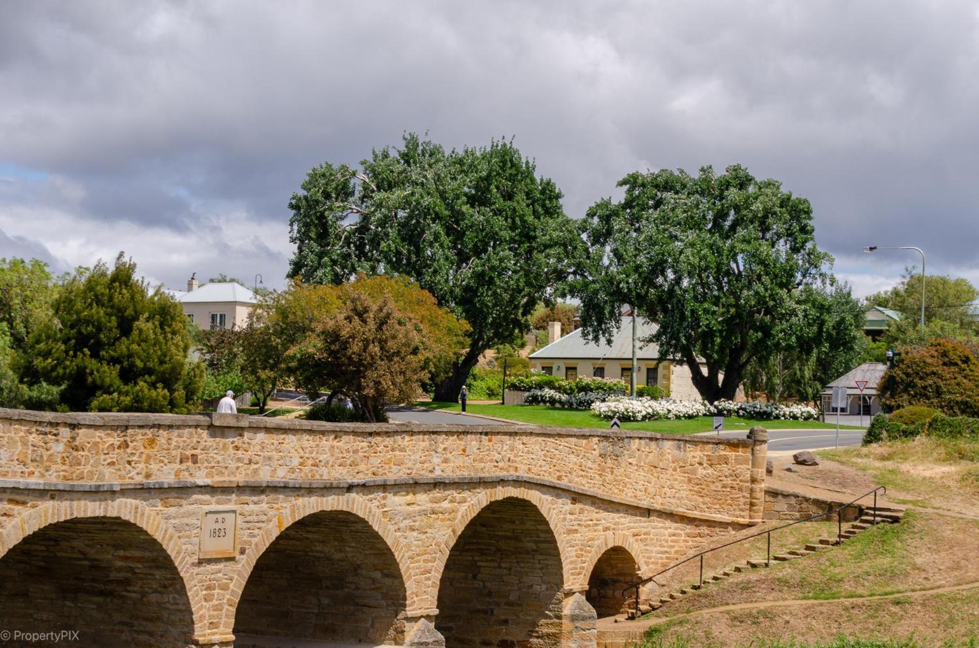 Bridge Cottages Sargeants & Armoury Cottages 1823 - History & Charm Richmond Exteriér fotografie